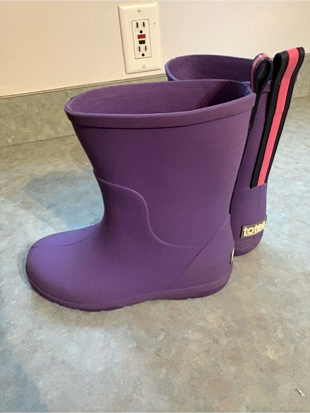 totes Kids Purple Rain Boots with Pink Pull Tabs
